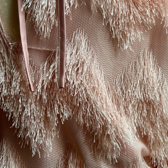 Fate Pink Fun and short Elegant Dress - Picture 3 of 4